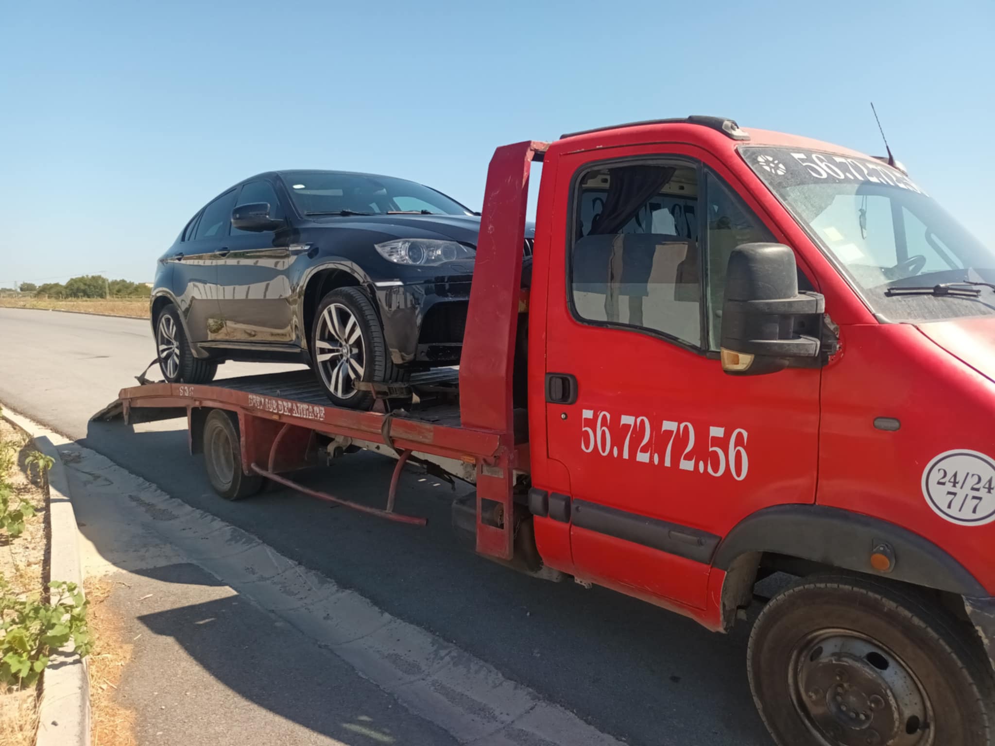 Service de remorquage d'urgence