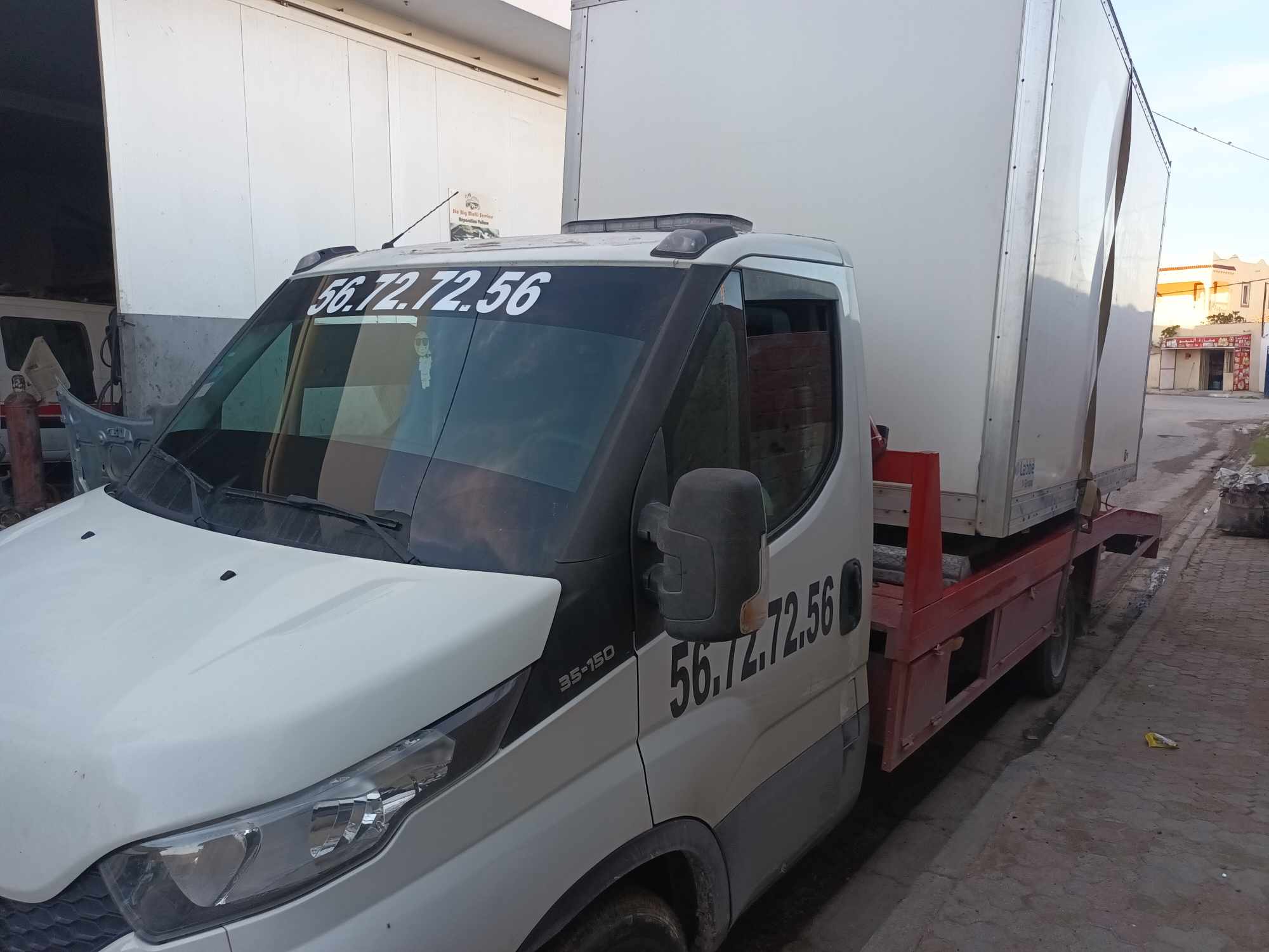 Transport de conteneur